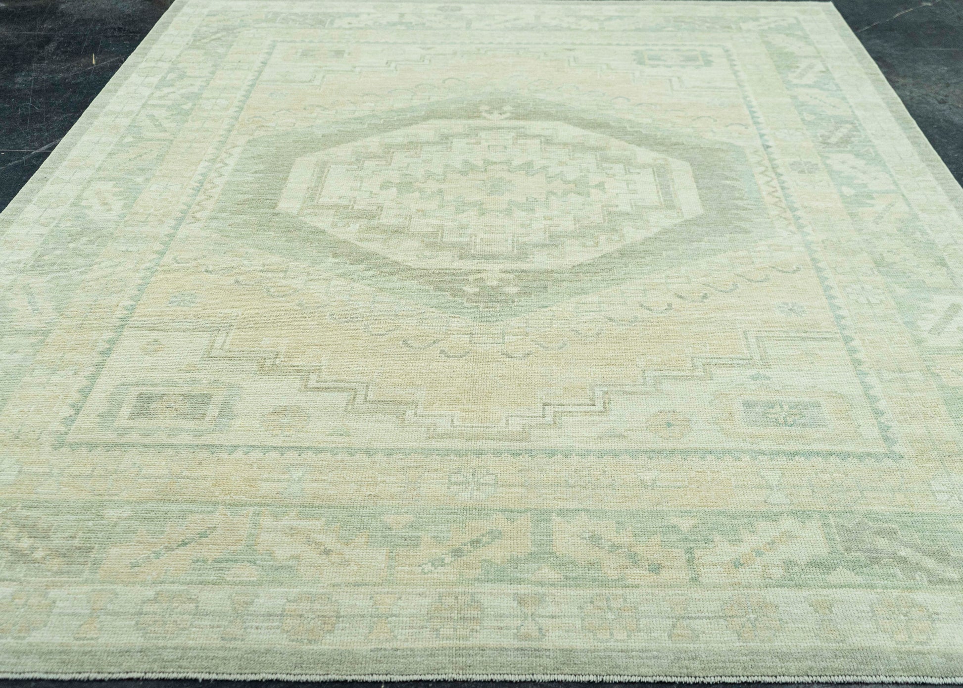 Turkish Oushak Rug 8' x 9'10" #19252