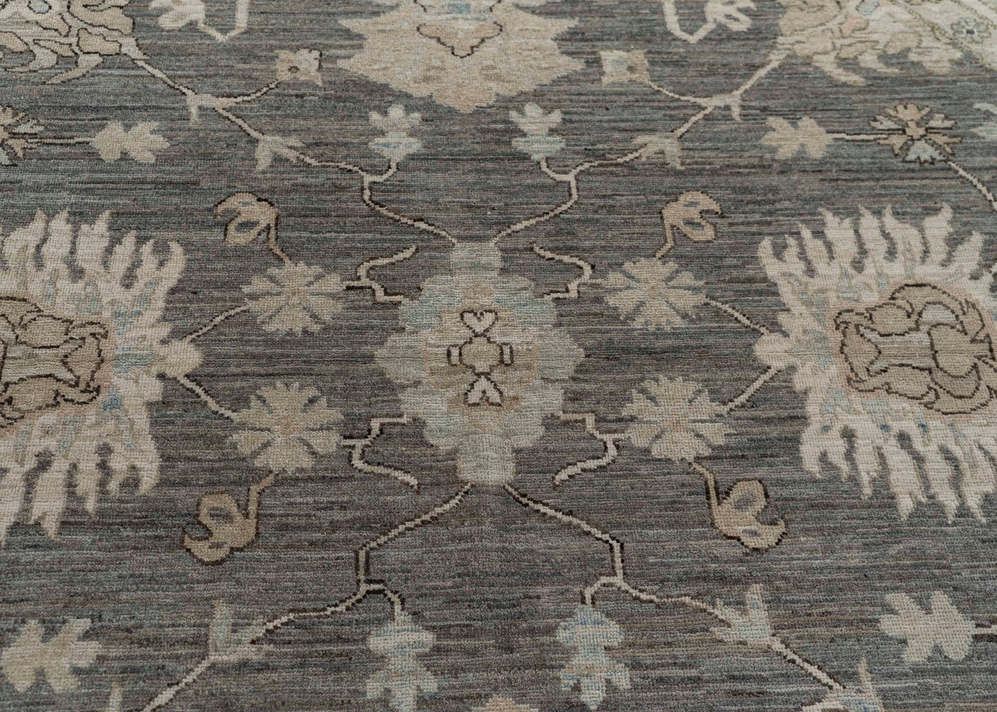 Oushak Round Rug 8'11" x 8'10" #23546