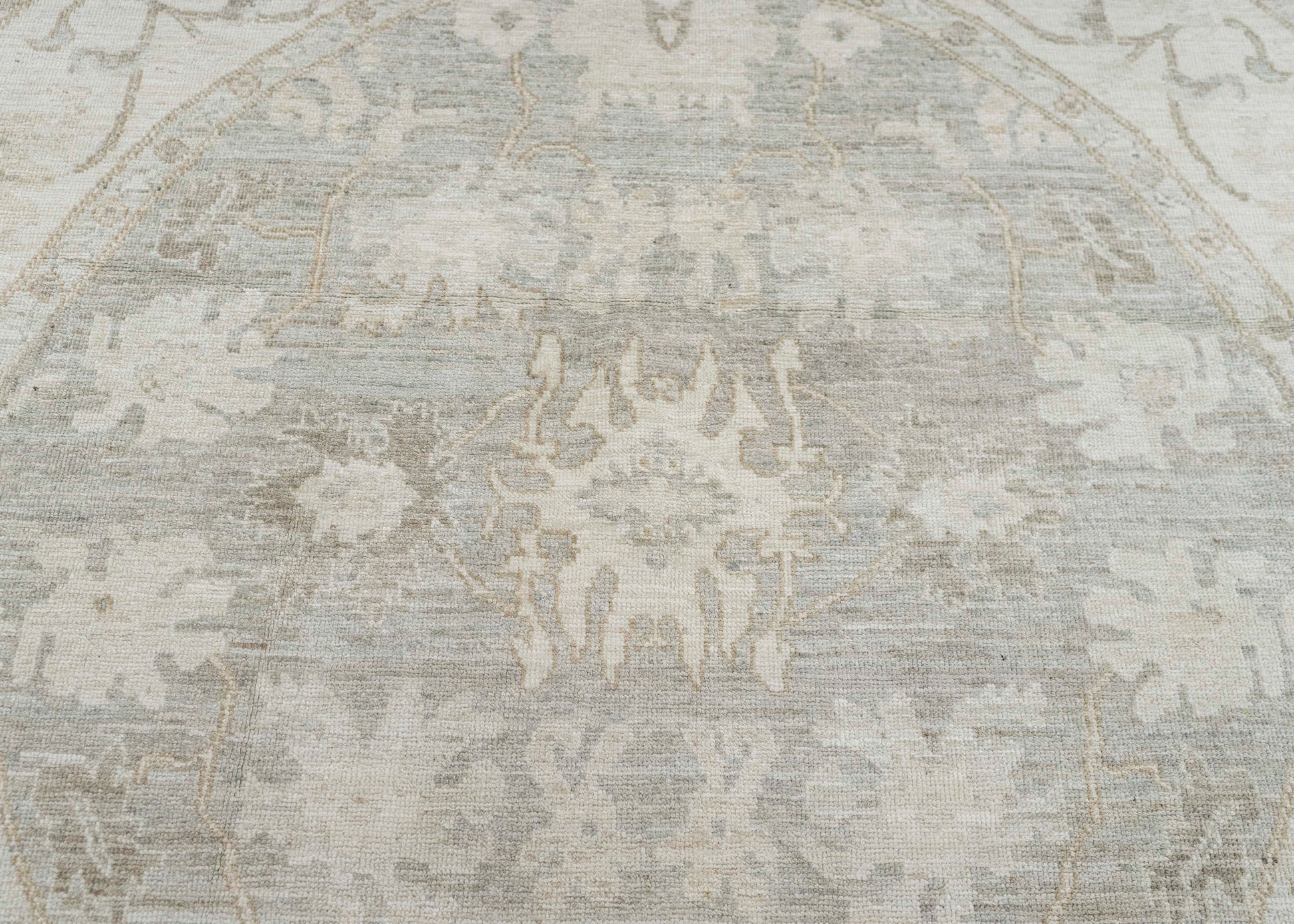 Oushak Round Rug 6'2" x 6'1" #23550