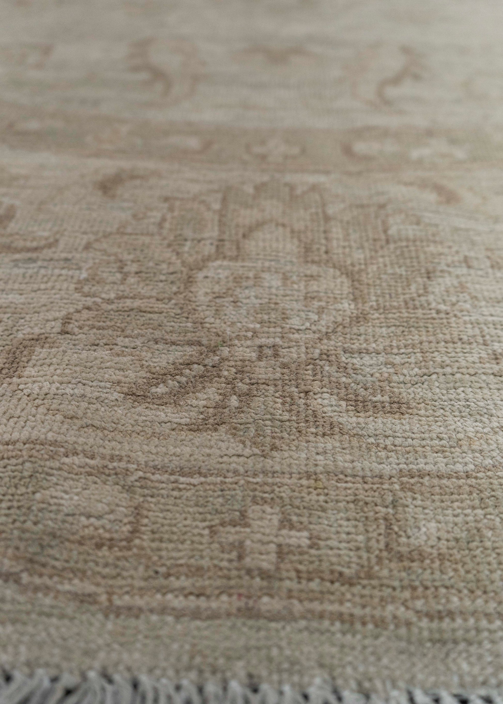Oushak Round Rug 6'2" x 6'3" #23548