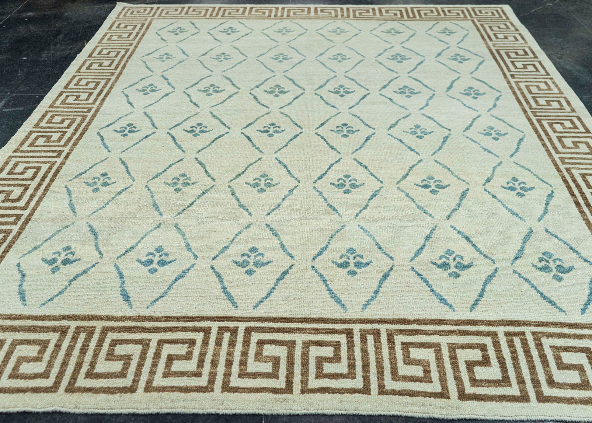 Turkish Oushak Rug 8'5" x 10'3" #19533