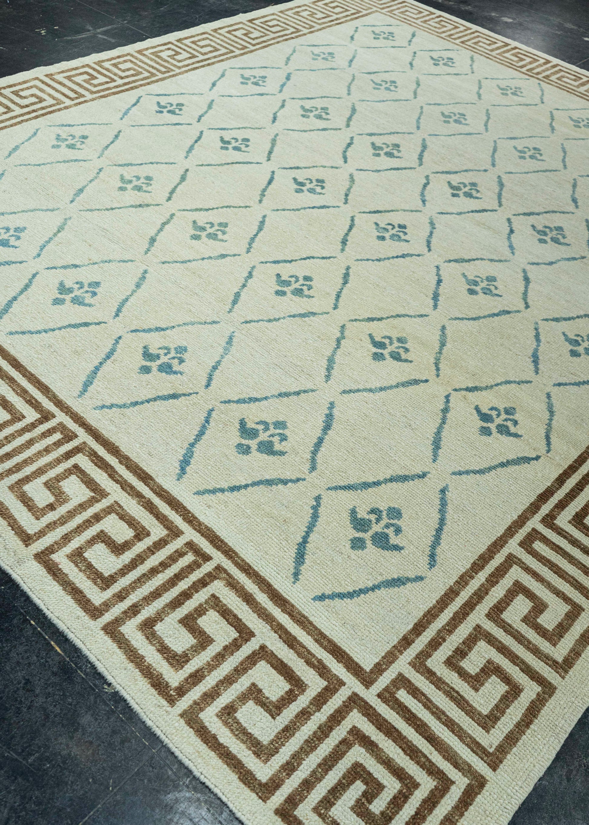 Turkish Oushak Rug 8'5" x 10'3" #19533