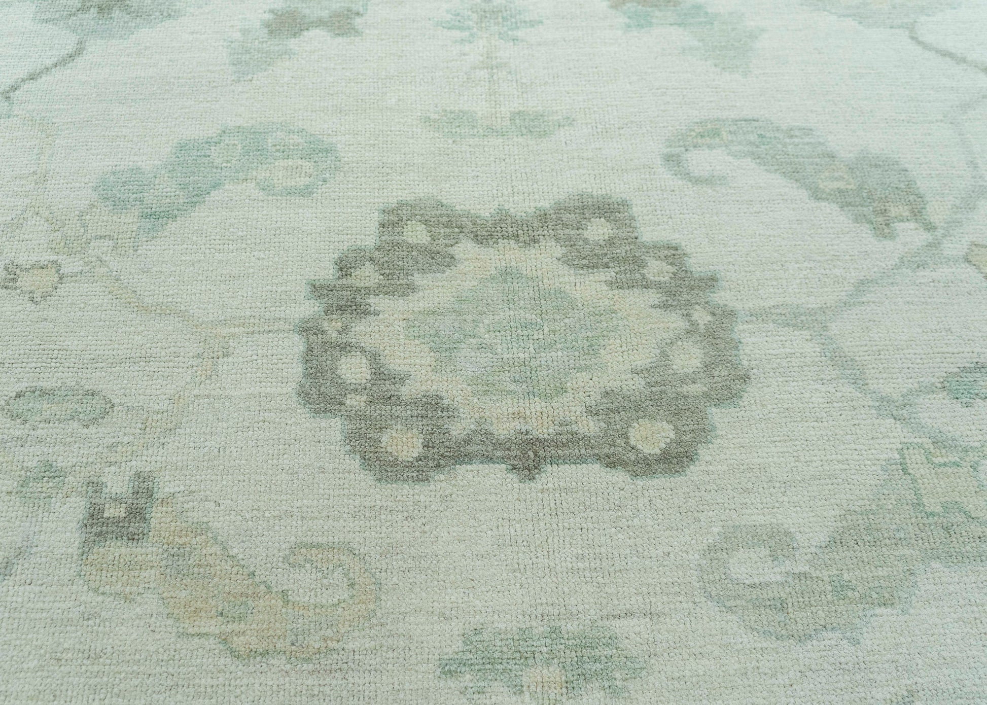 Turkish Oushak Rug 7'11" x 9'10" #19332