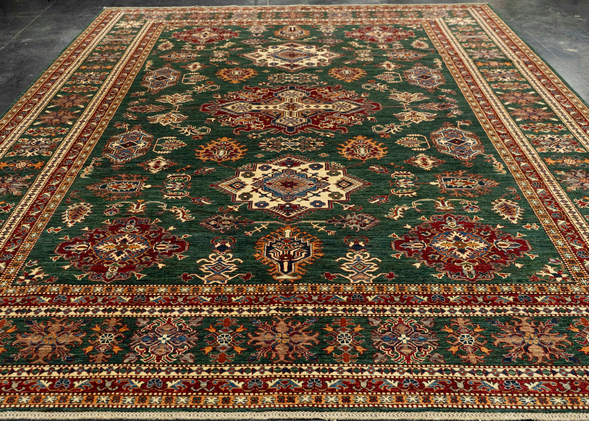Oriental Handmade Rug  10'3" x 13'7" #22645