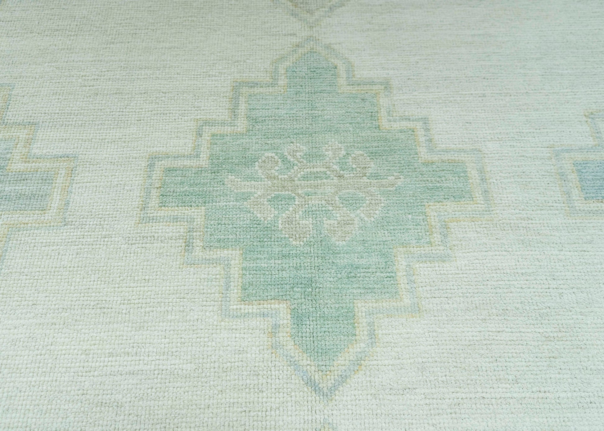 Turkish Oushak Rug 8'3" x 10'3" #19311