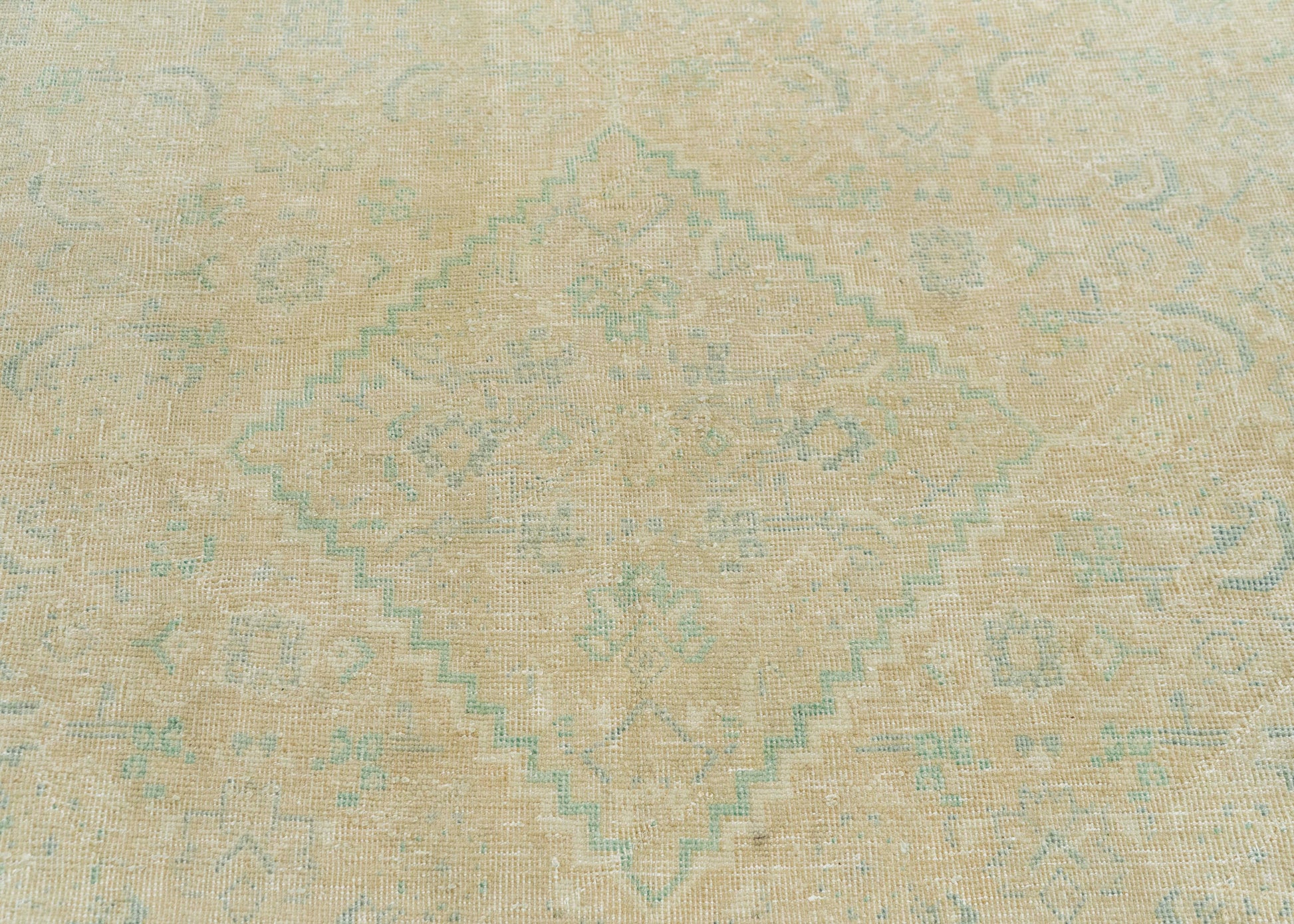 Turkish Vintage Rug  9'10" x 12'11" #22679