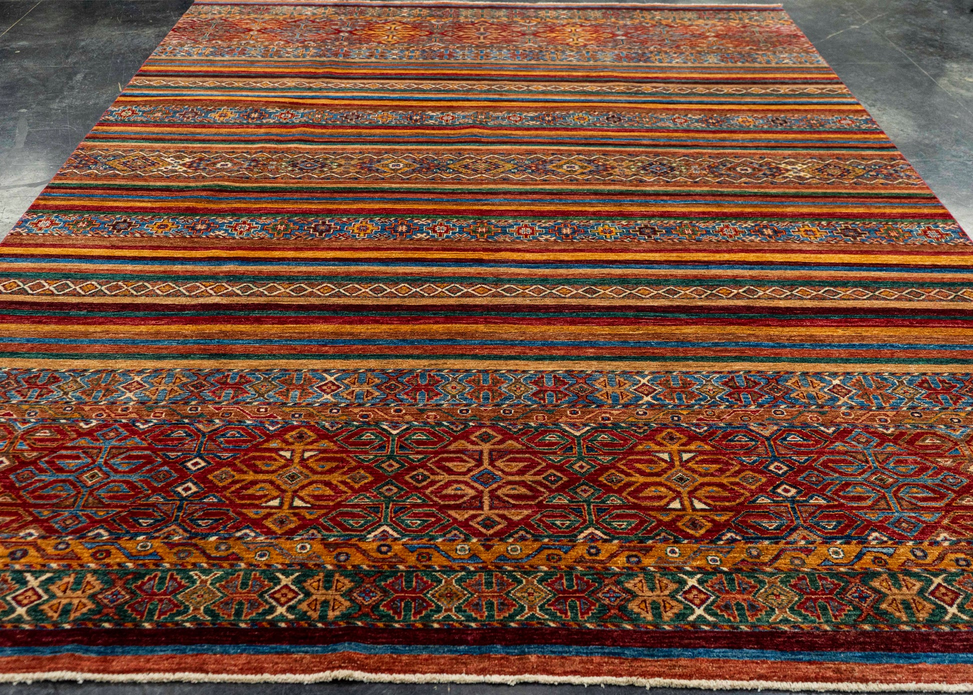 Oriental Handmade Rug  8'8" x 12'1" #22905