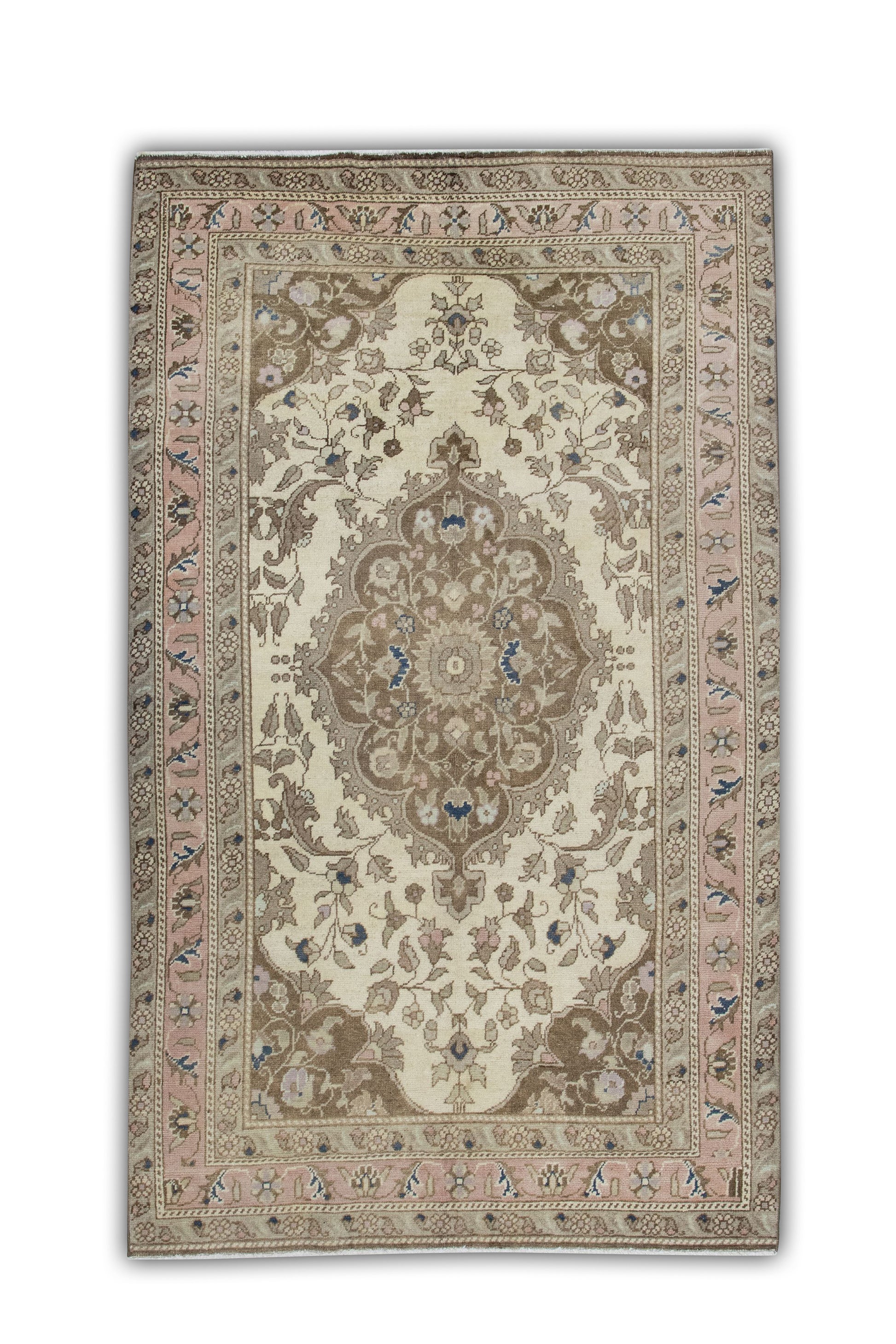 Turkish Vintage Anatolian Rug  4' x 6'9" #301