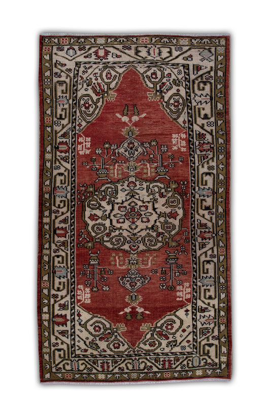 #277 Turkish Vintage Anatolian Rug  4' x 7'8"