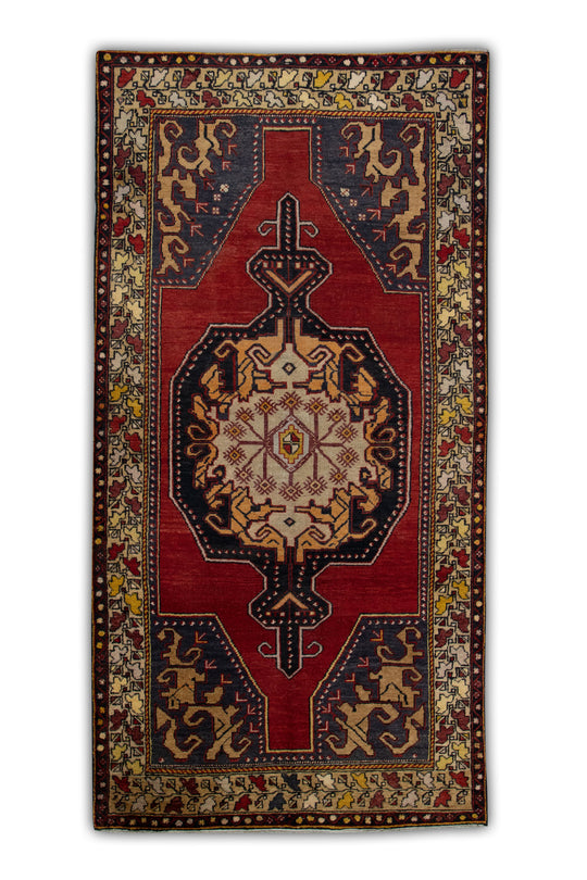 #235 Turkish Vintage Anatolian Rug  4'3" x 8'4"