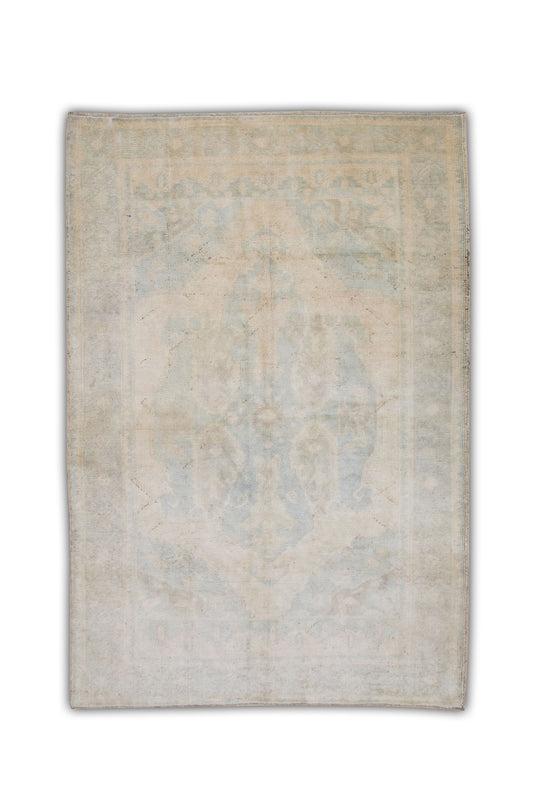 #206 Turkish Vintage Anatolian Rug  5' x 8'1"