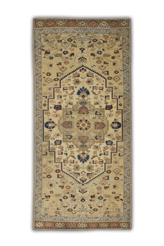 #13 Turkish Vintage Anatolian Rug  3'10" x 8'4"