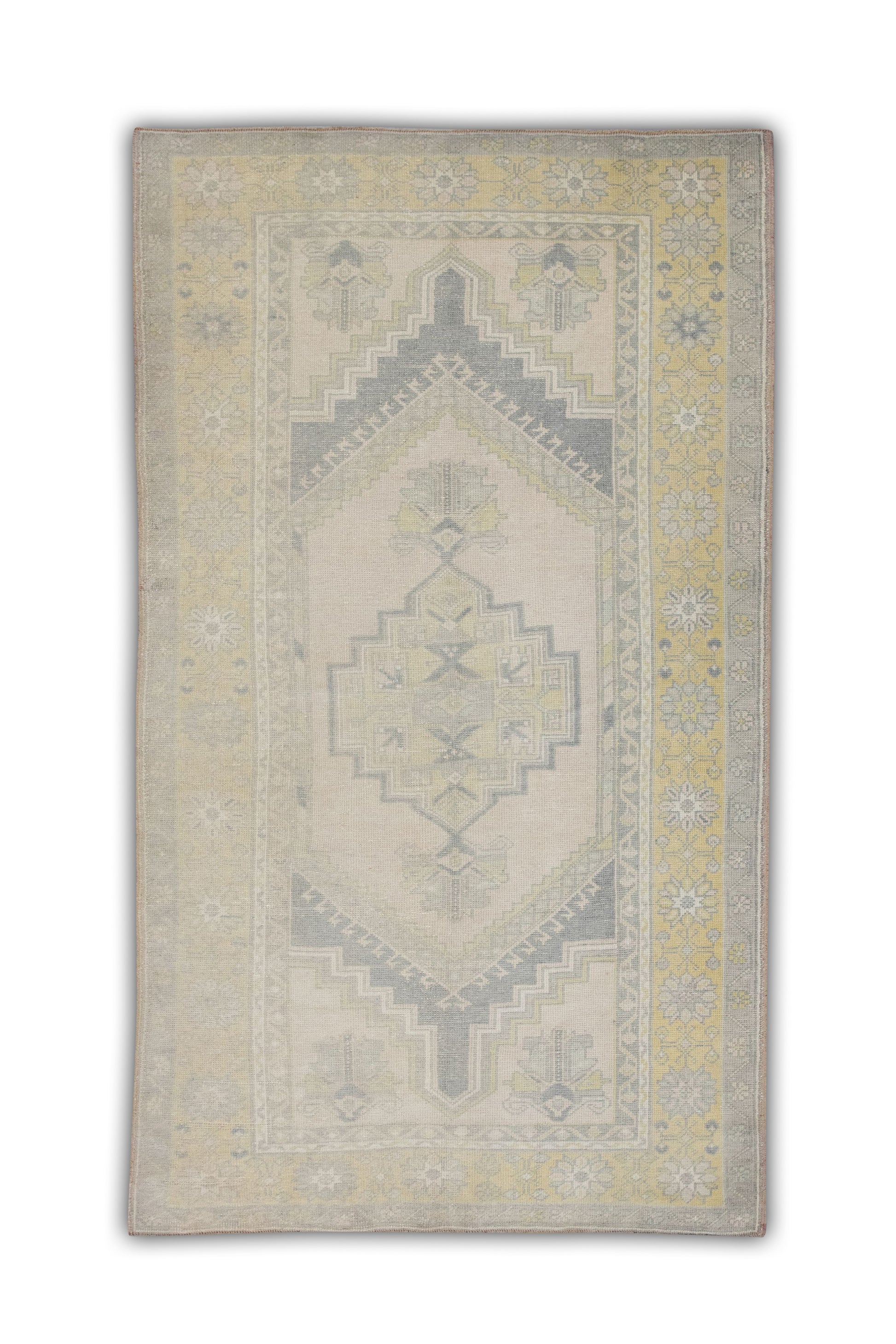 Turkish Vintage Anatolian Rug  4' x 7'3" #127