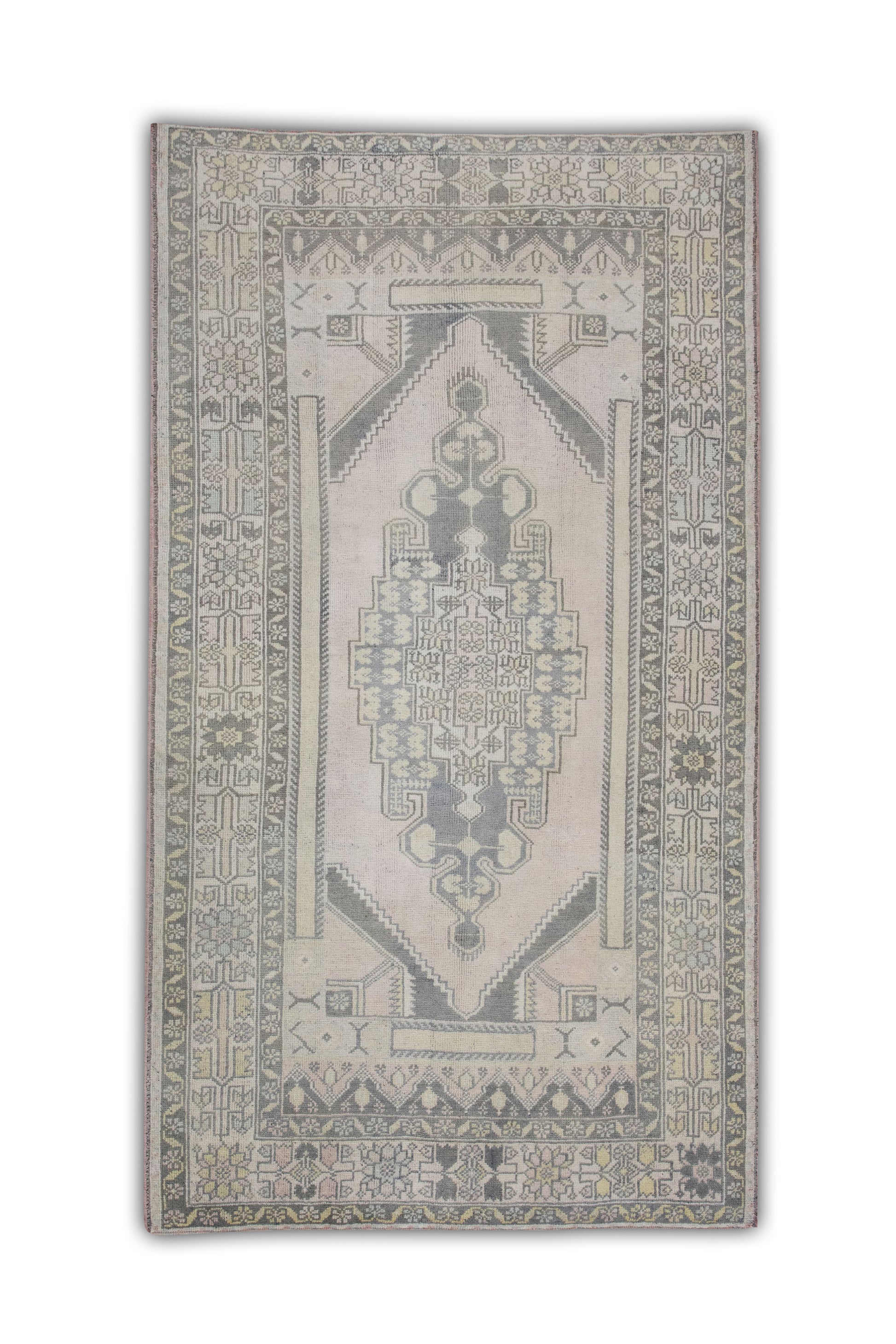 Turkish Vintage Anatolian Rug  4'5" x 7'10" #77