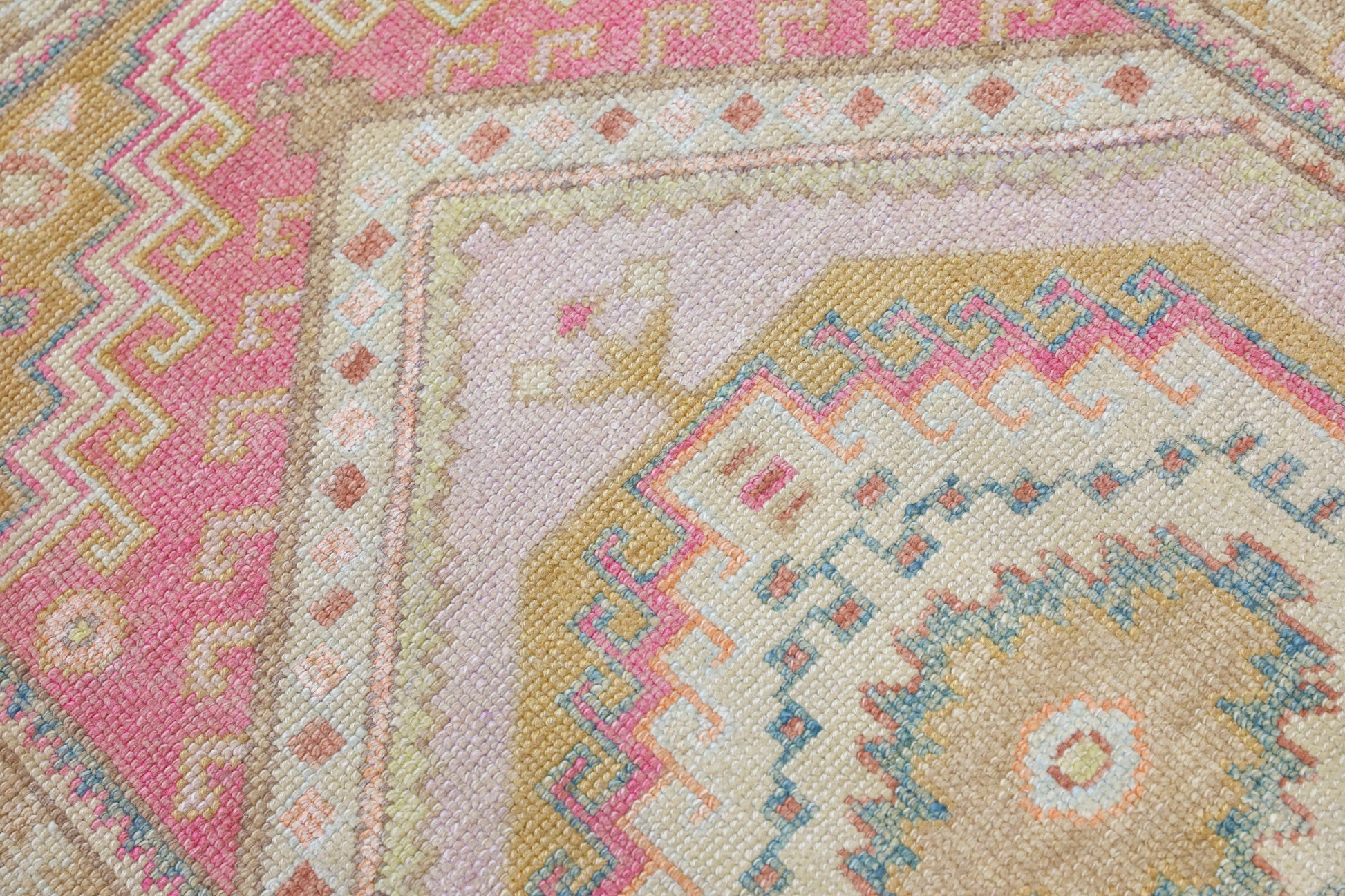 Turkish Oushak Rug 3'2" x 8'5" #4083