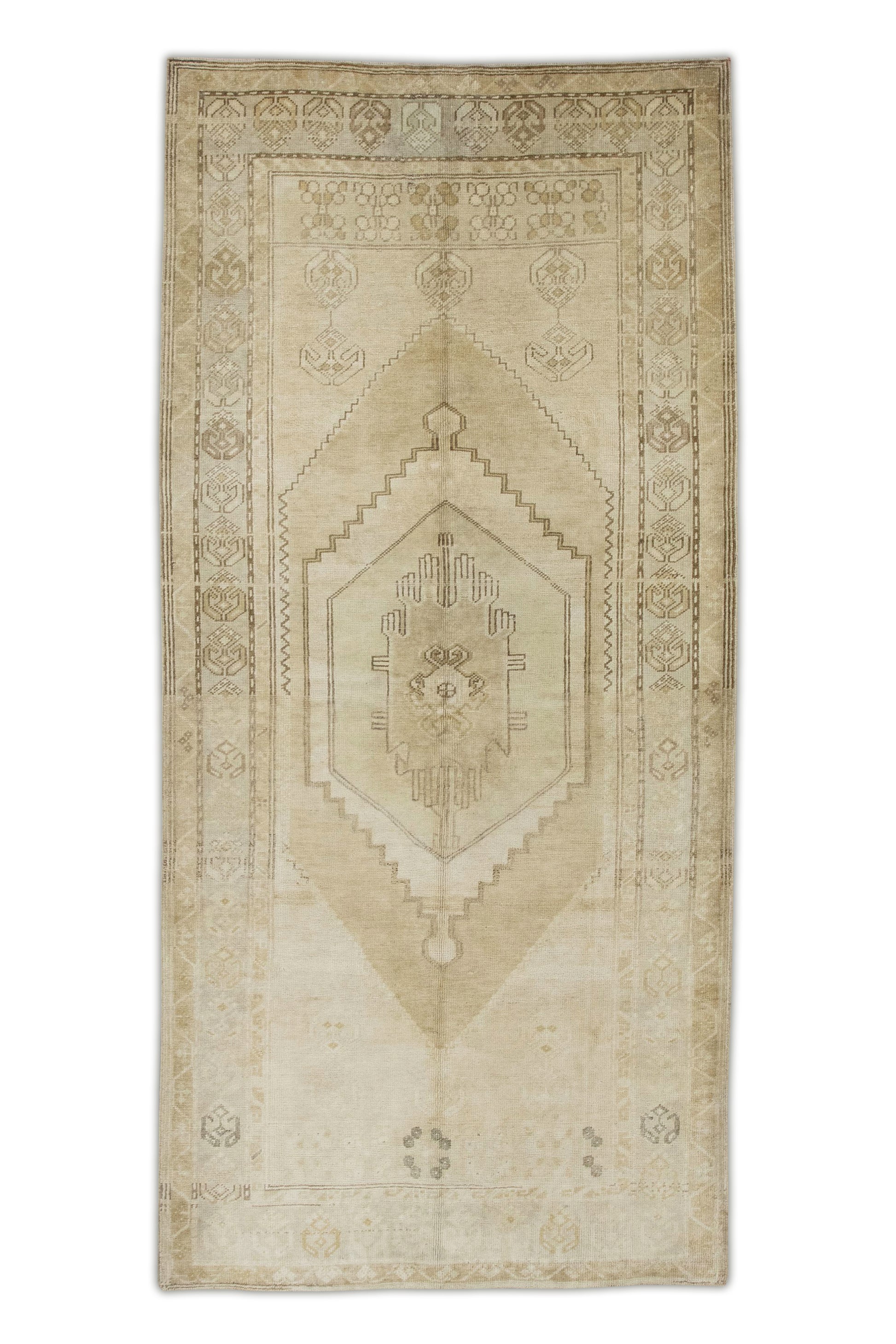 Turkish Vintage Anatolian Rug  3'5" x 7'4" #6977