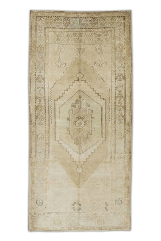 #6977 Turkish Vintage Anatolian Rug  3'5" x 7'4"