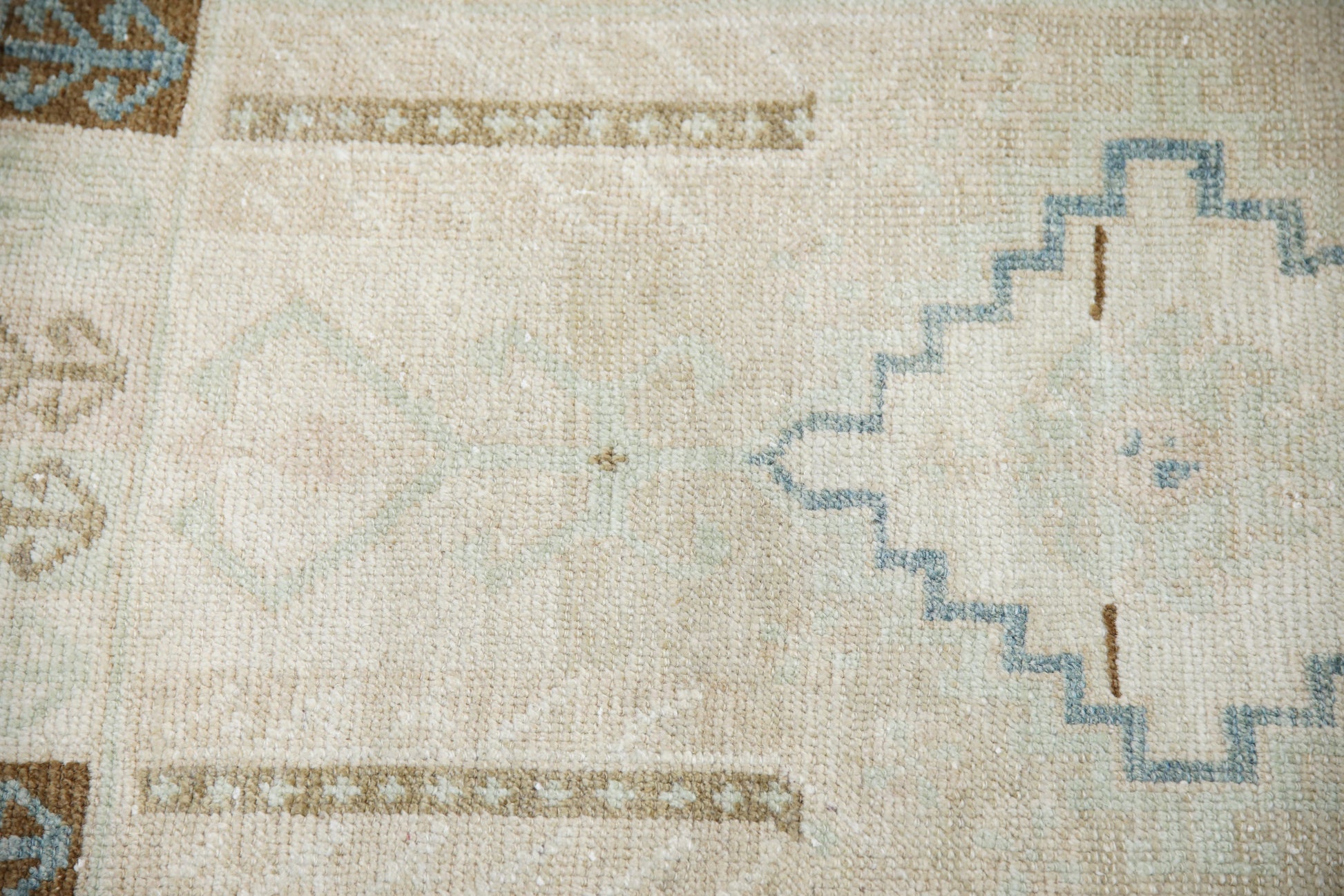 Oriental Hand Knotted Vintage Turkish Mini Rug 1'8" x 3'4" #22