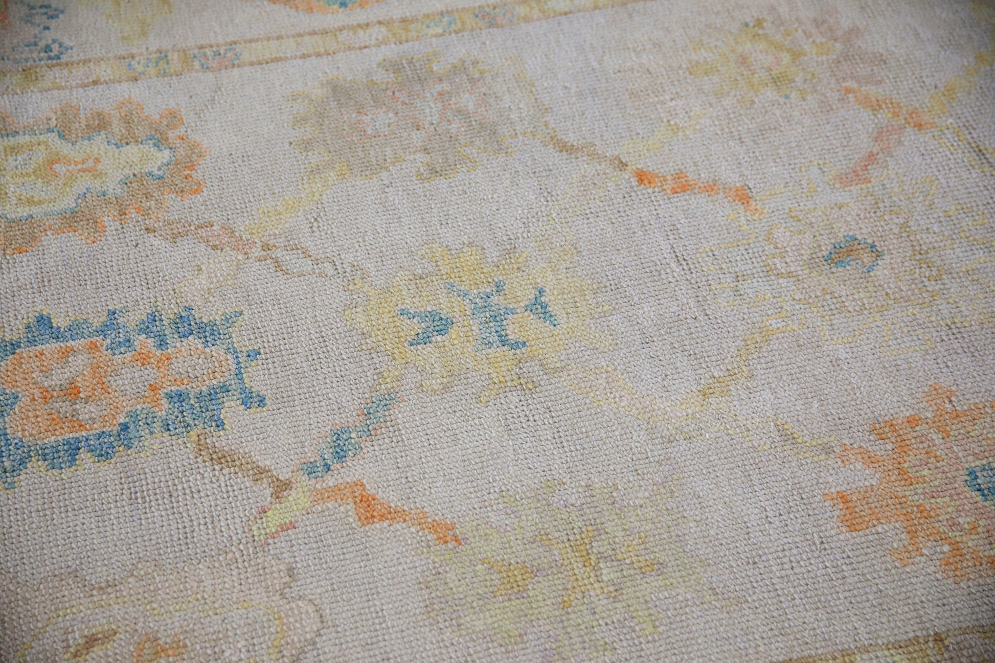 Turkish Oushak Rug 3'11" x 5'6" #6100