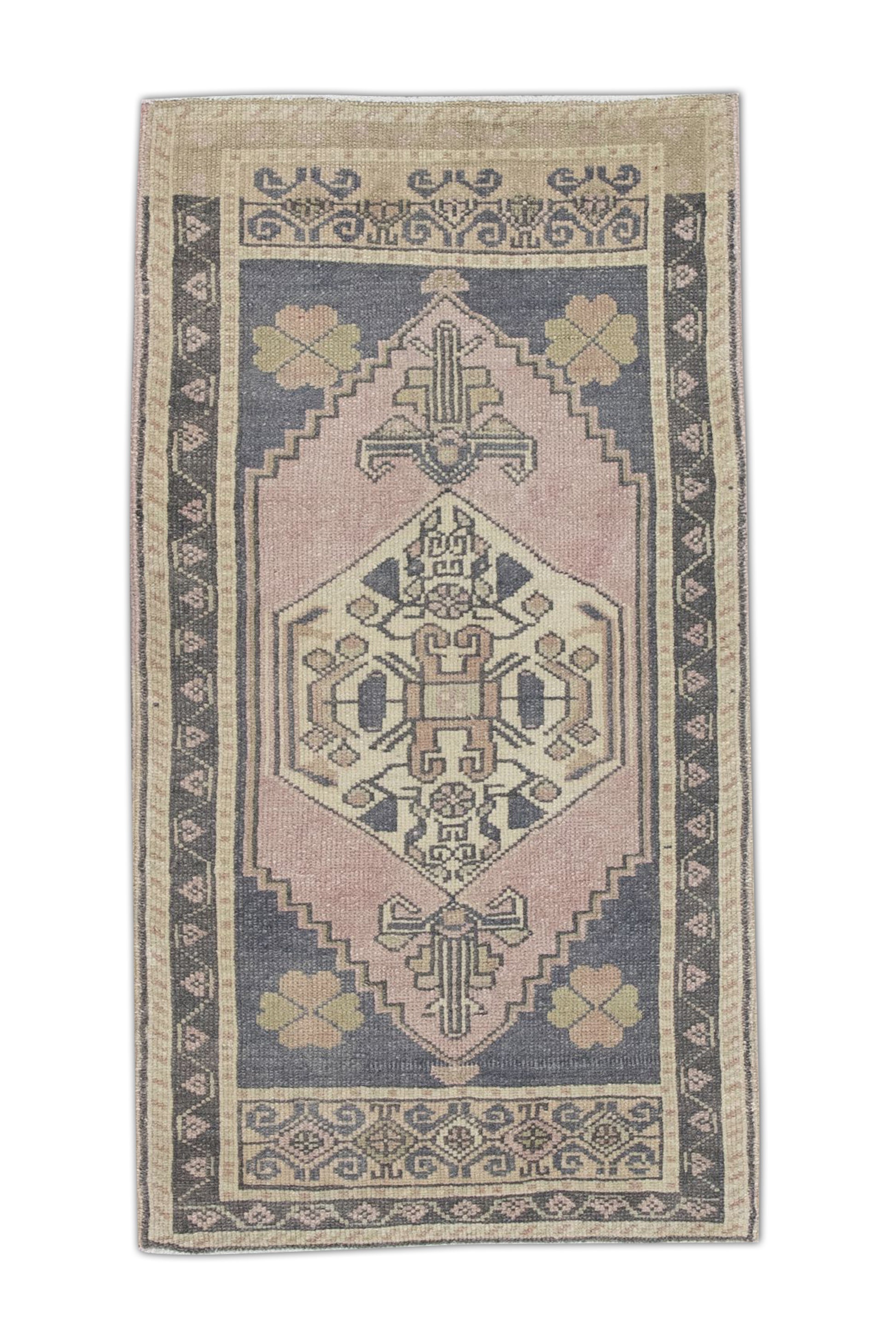 Oriental Hand Knotted Vintage Turkish Mini Rug 1'9" x 3'4" #131