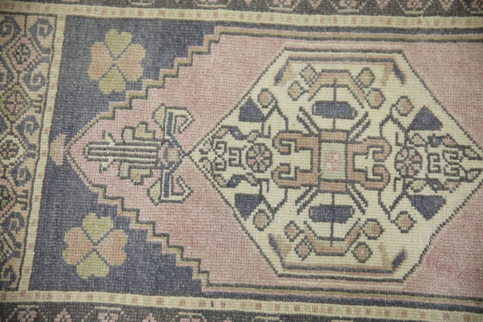 Oriental Hand Knotted Vintage Turkish Mini Rug 1'9" x 3'4" #131