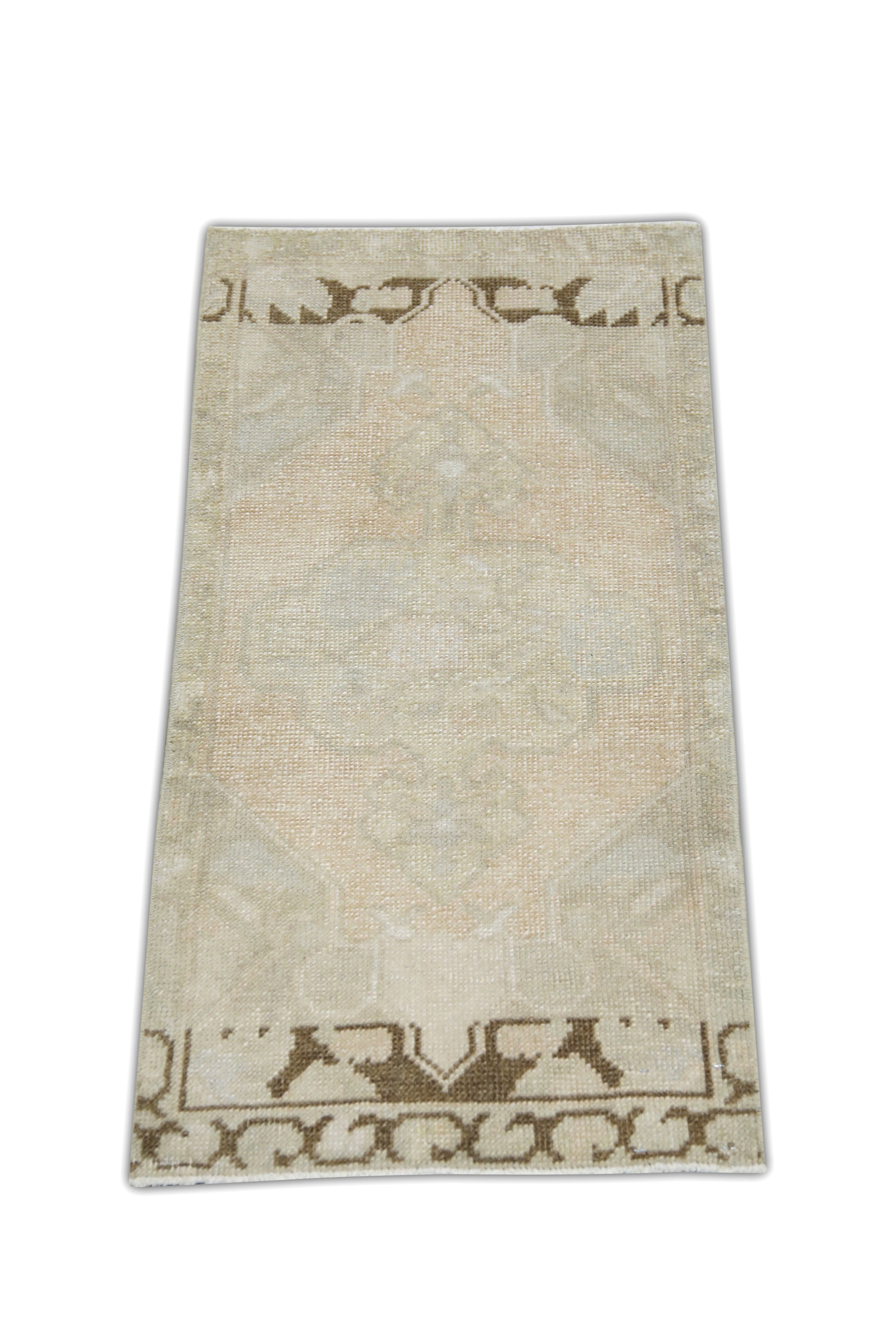 Oriental Hand Knotted Vintage Turkish Mini Rug 1'6" x 2'11" #39