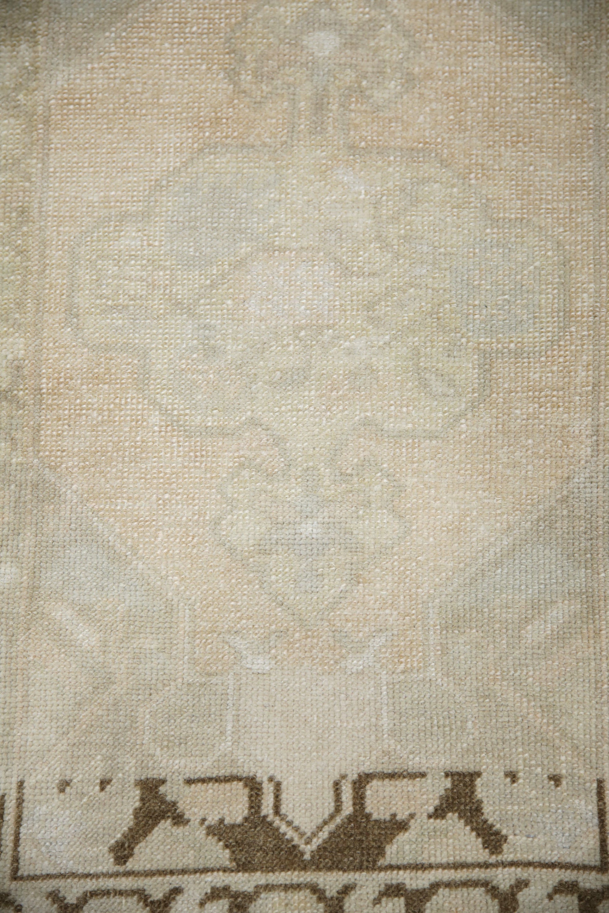 Oriental Hand Knotted Vintage Turkish Mini Rug 1'6" x 2'11" #39