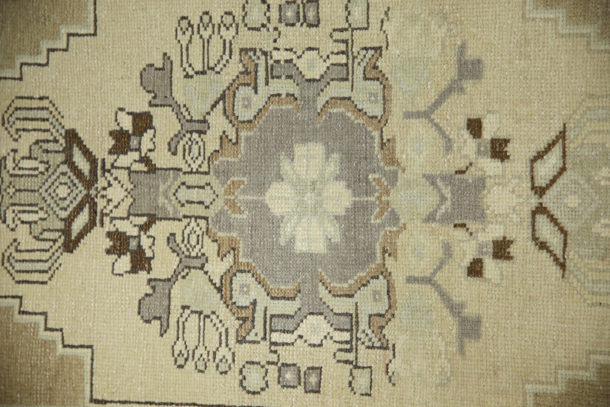 Oriental Hand Knotted Vintage Turkish Mini Rug 1'7" x 2'9" #43