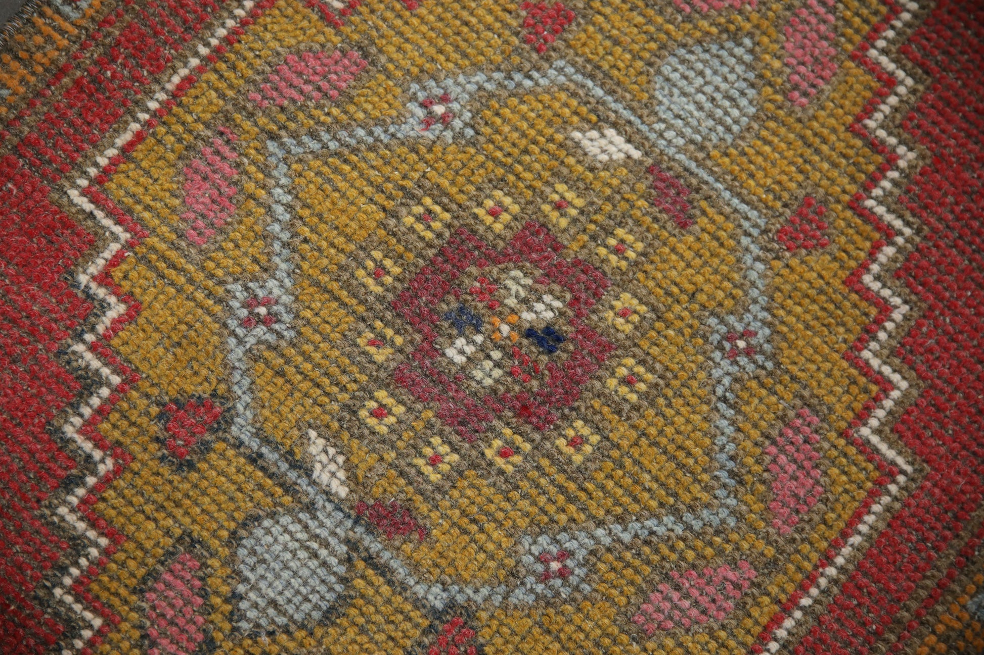 Oriental Hand Knotted Vintage Turkish Mini Rug 1'9" x 3'5" #146