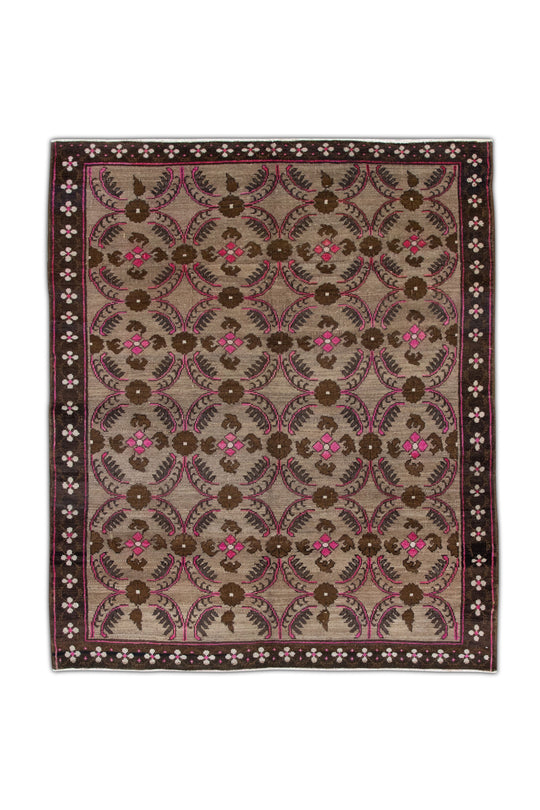 #52 Turkish Vintage Anatolian Rug 6'4" x 7'7"