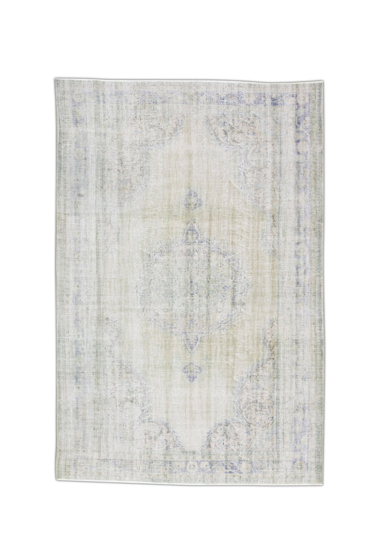 #07 Turkish Vintage Anatolian Rug 7'9" x 11'6"