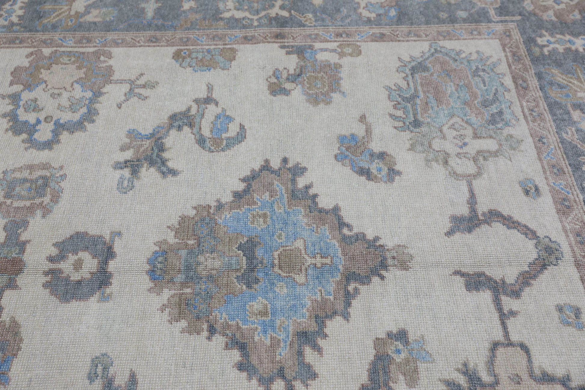 Turkish Oushak Rug 8'11" x 11'11" #3169