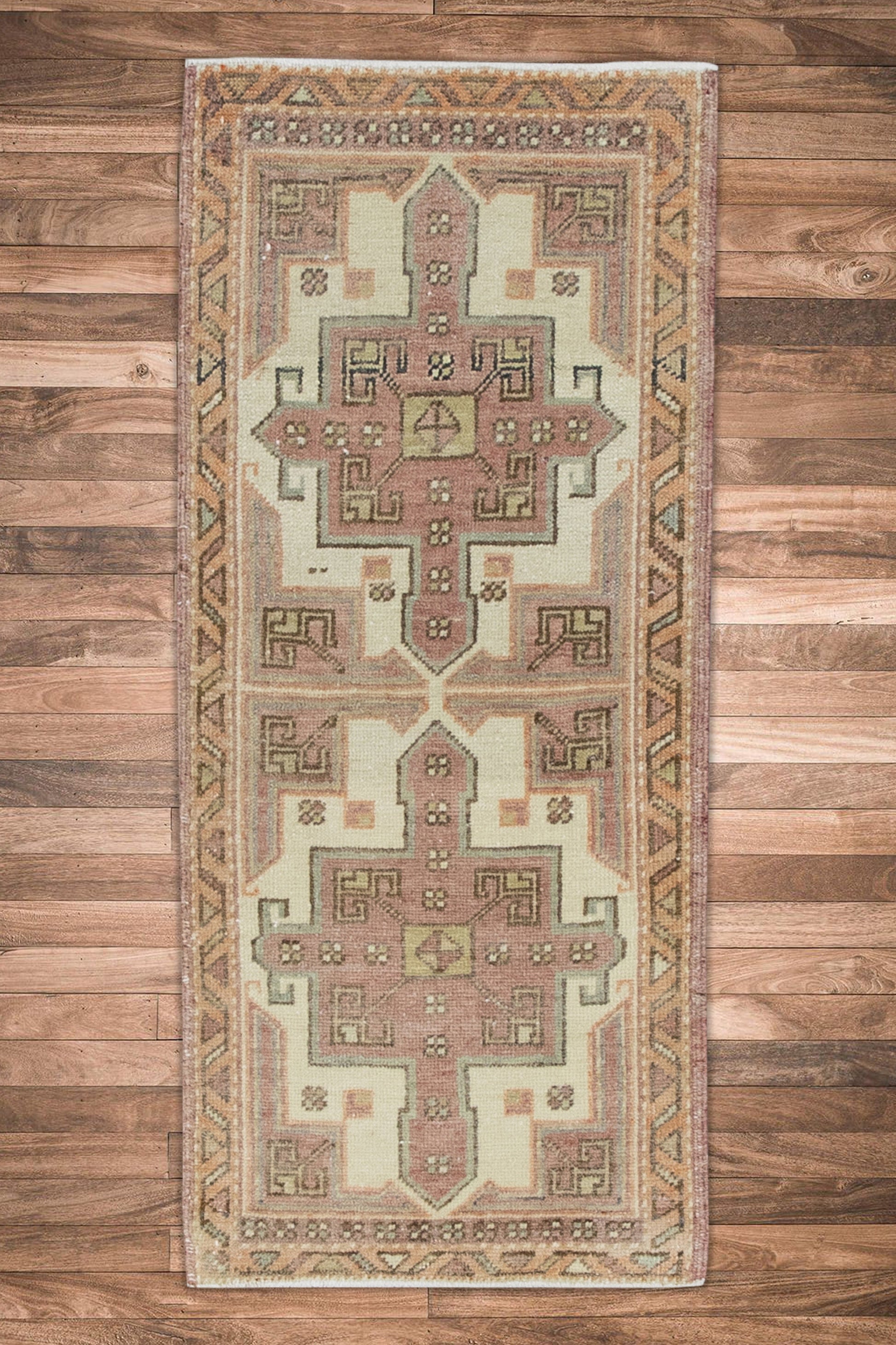 Oriental Hand Knotted Vintage Turkish Mini Rug 1'6" x 3'3" #8741