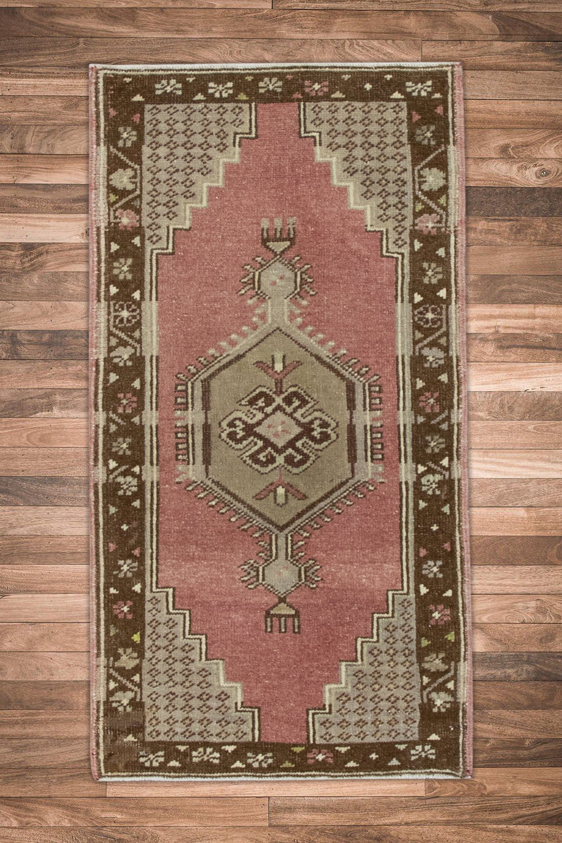Oriental Hand Knotted Vintage Turkish Mini Rug 1'8" x 3'1" #8518