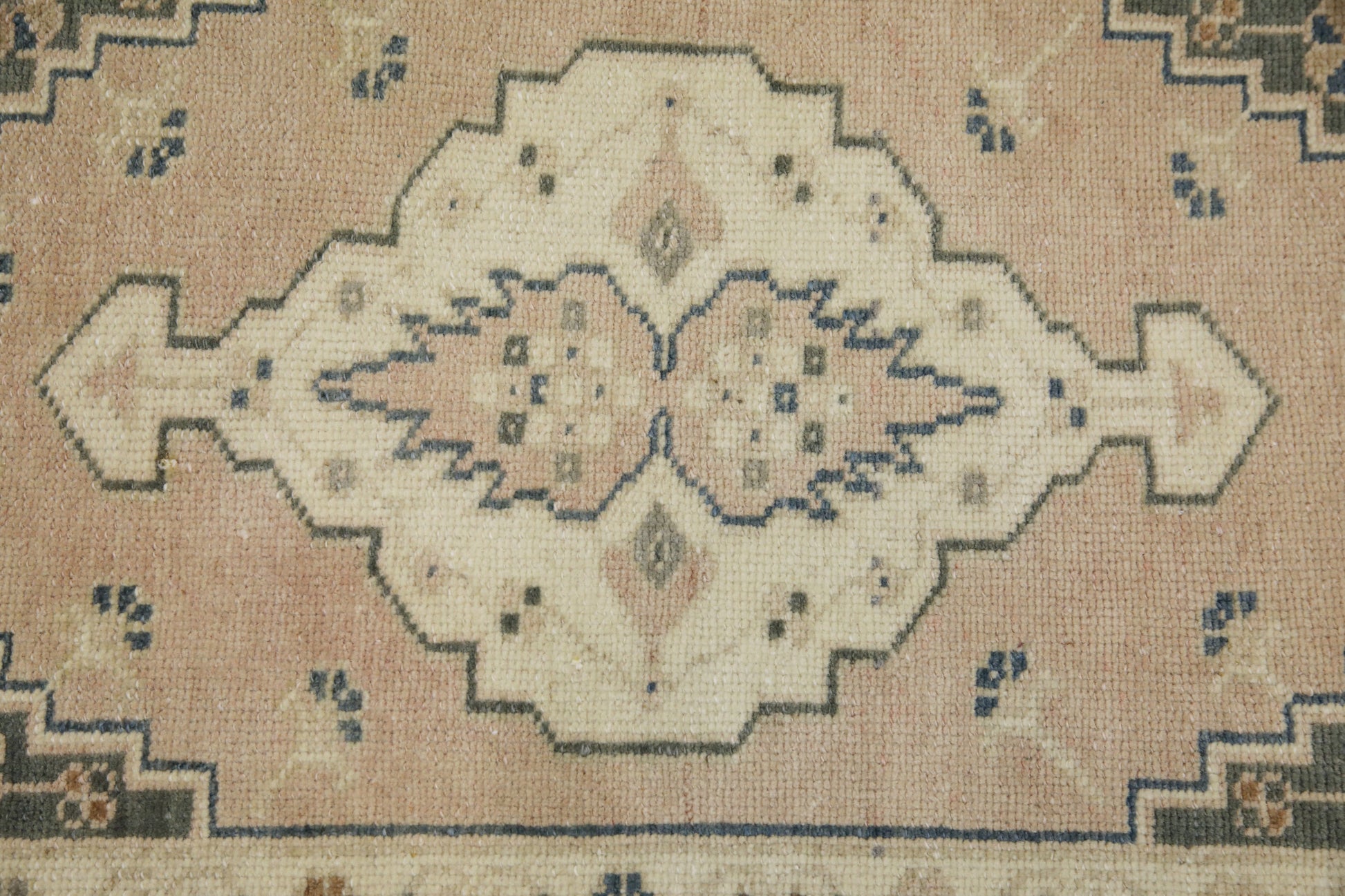 Oriental Hand Knotted Vintage Turkish Mini Rug 1'7" x 3' #8871