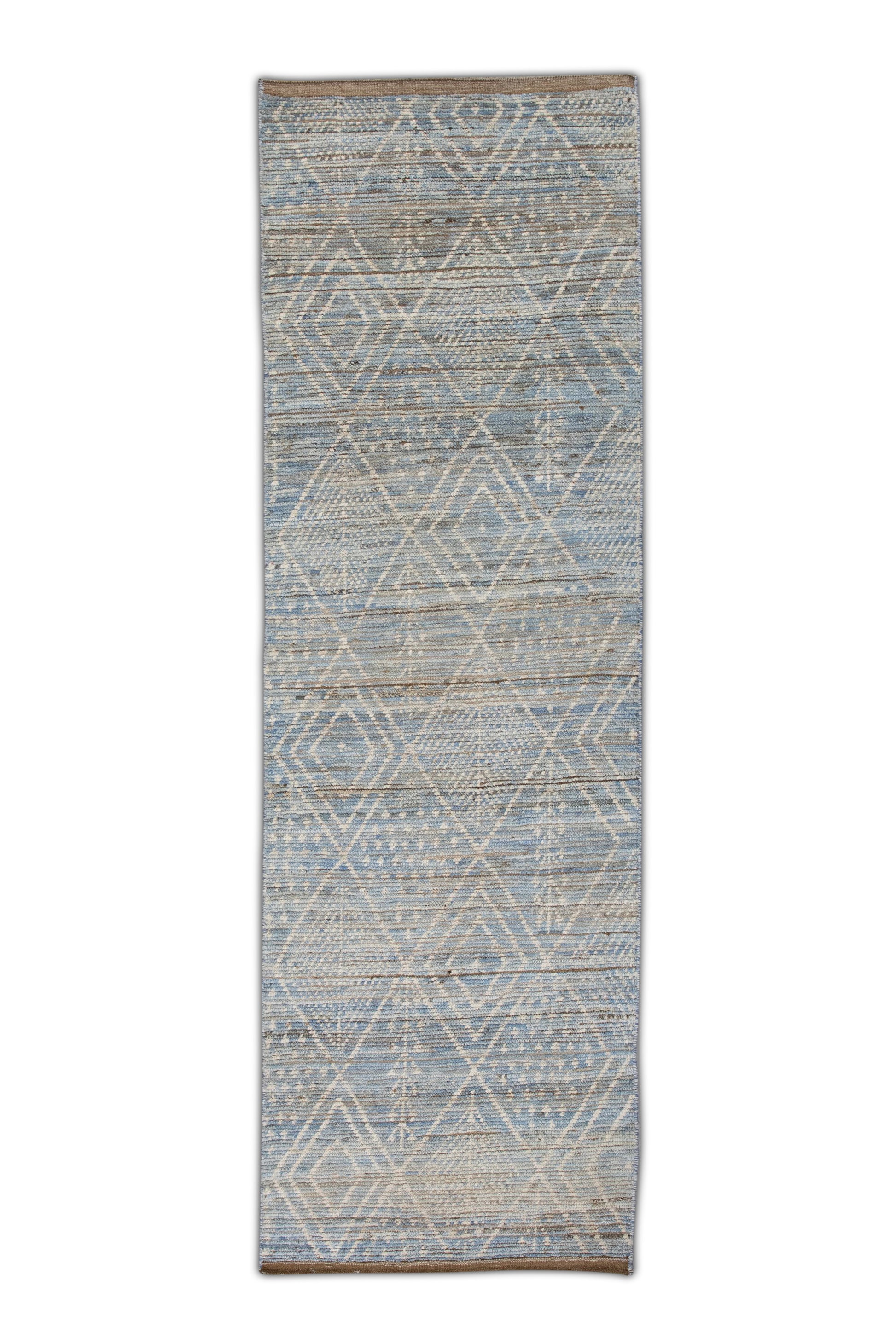 Turkish Modern 2'9" x 9'7"