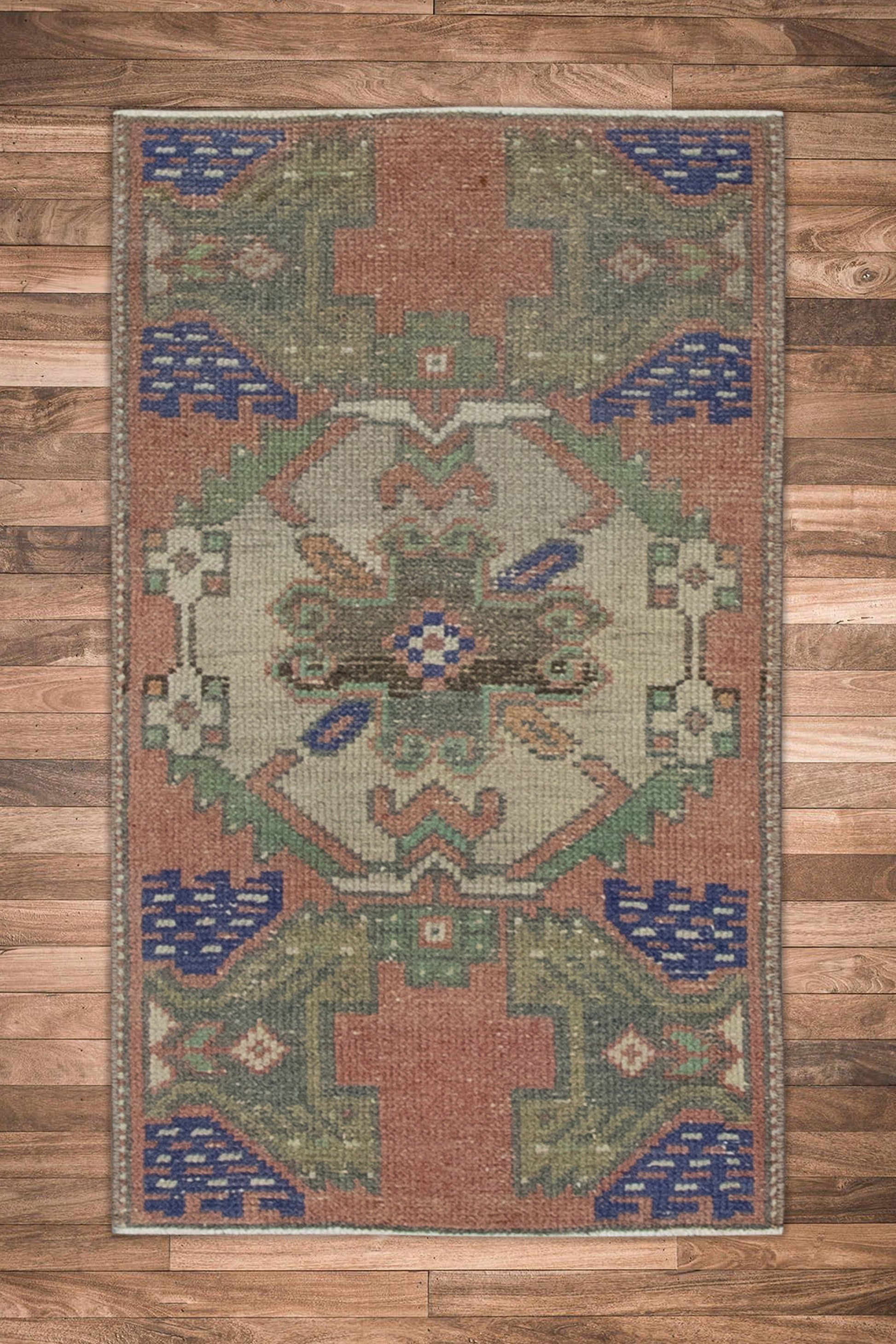 Oriental Hand Knotted Vintage Turkish Mini Rug 1'5" x 2'10" #8968