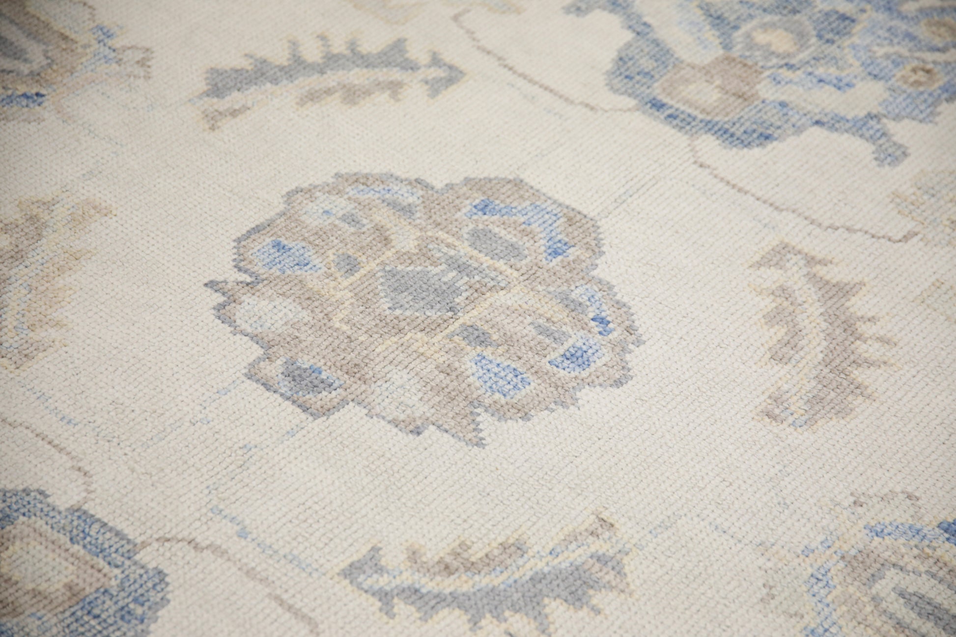 Turkish Oushak Rug 8'5" x 9'11" #6992
