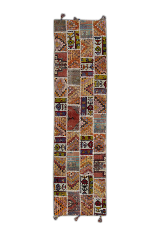 #444 Turkish Vintage Anatolian Rug  2'8" x 10'11"