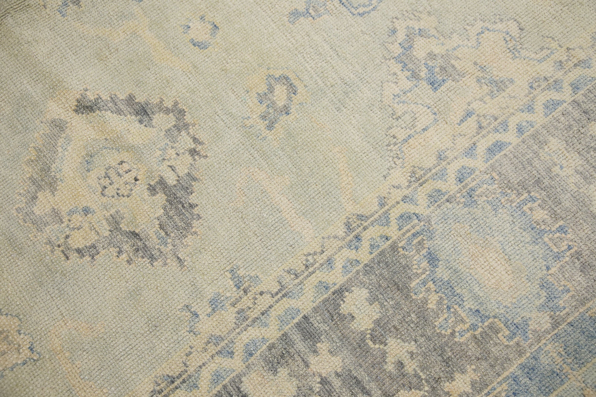 Turkish Oushak Rug 8'2" x 9'7" #1025