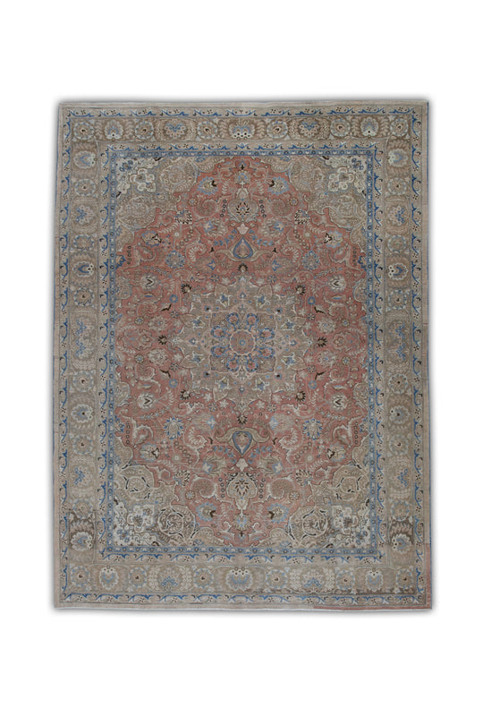 #6487 Turkish Vintage Anatolian Rug  8'4" x 11'1"