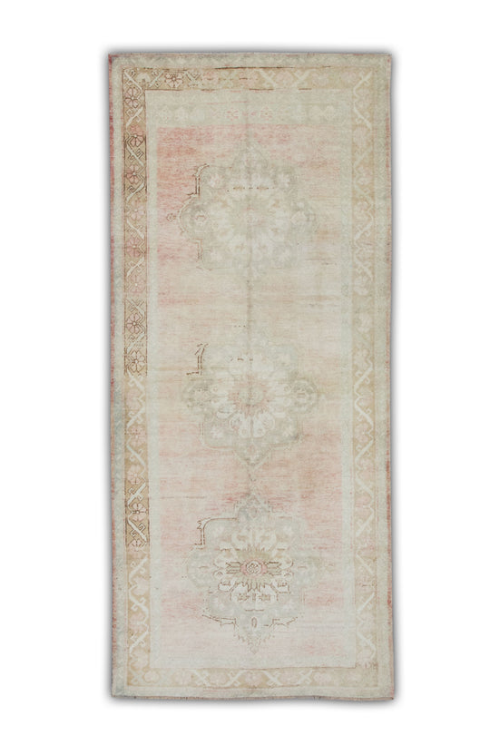 #258 Turkish Vintage Anatolian Rug  4'9" x 10'8"