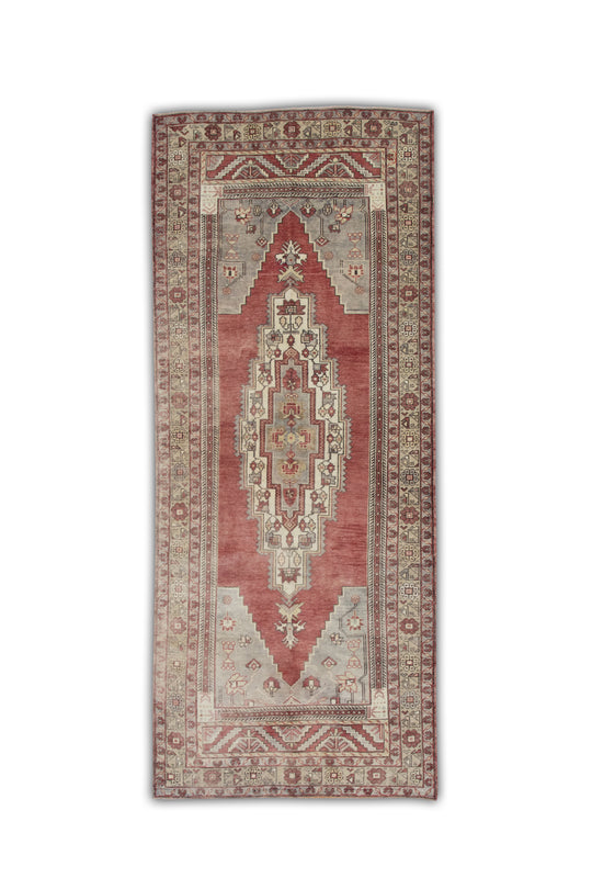 #296 Turkish Vintage Anatolian Rug  5' x 11'6"