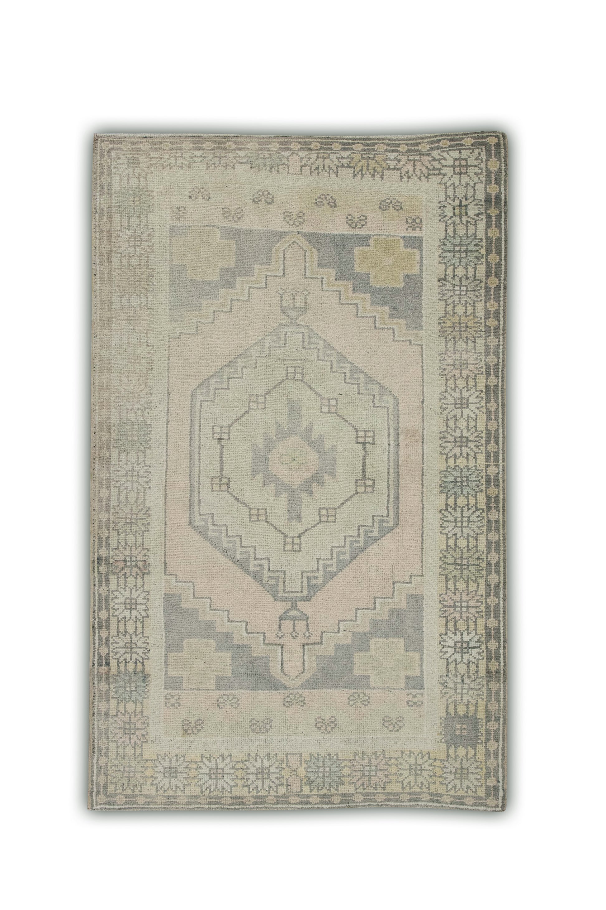 Turkish Vintage Anatolian Rug  3'4" x 5'7" #70