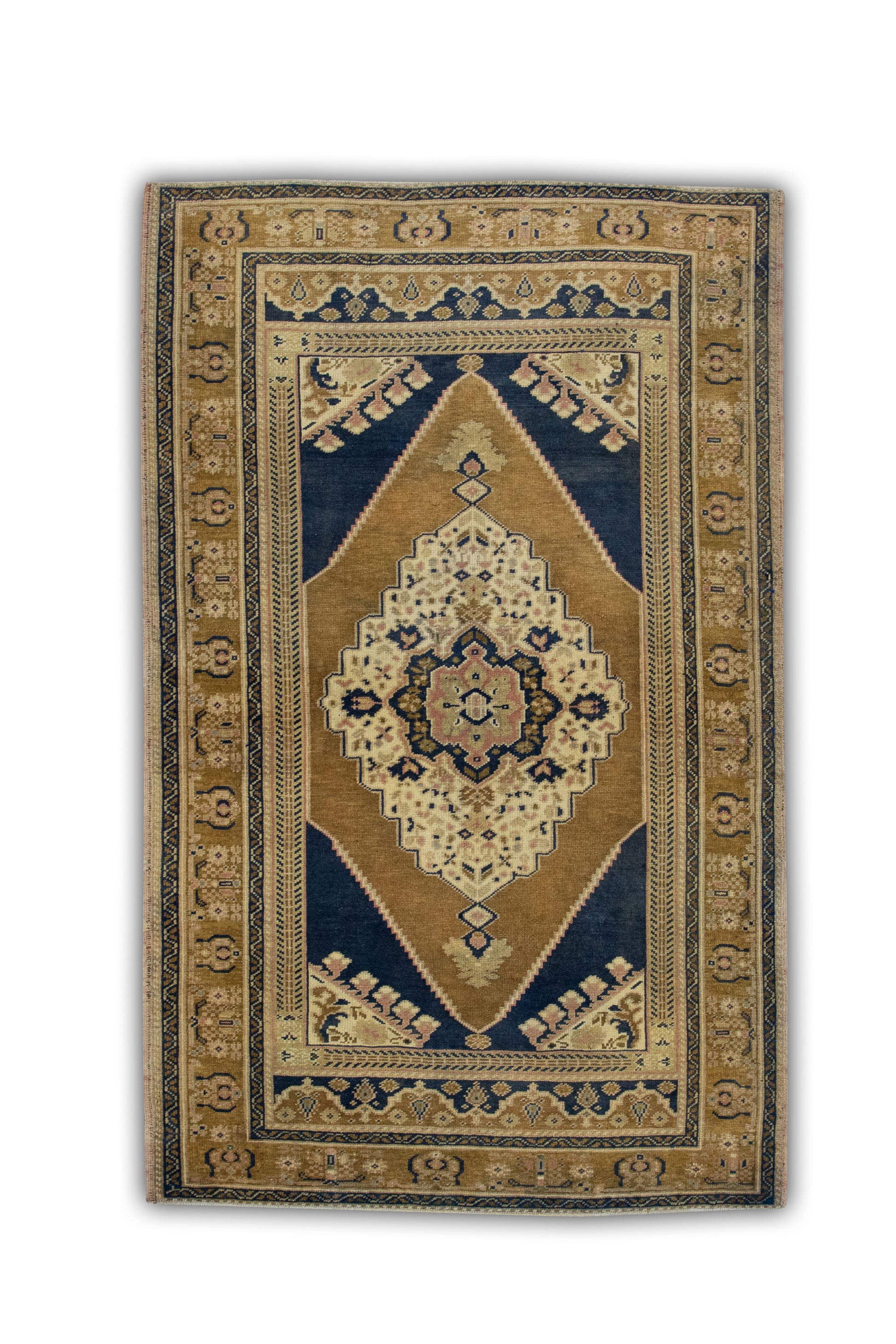 Turkish Vintage Anatolian Rug  3'9" x 5'11" #44