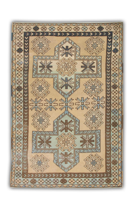 #5014 Turkish Vintage Anatolian Rug  4'3" x 6'3"