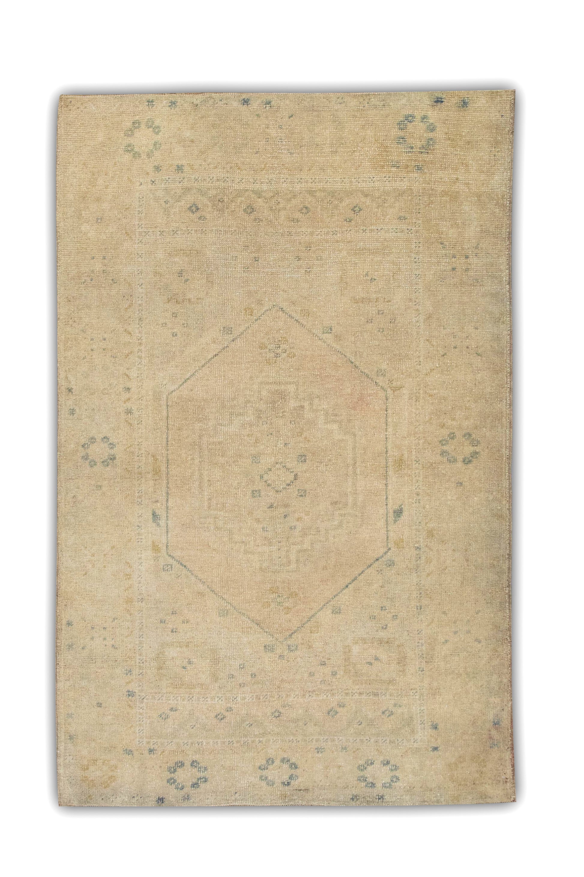 Turkish Vintage Anatolian Rug  3'9" x 5'6" #103