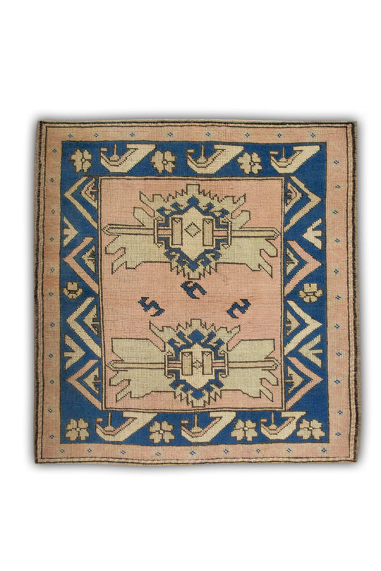 #137 Turkish Vintage Anatolian Rug  4'3" x 4'5"