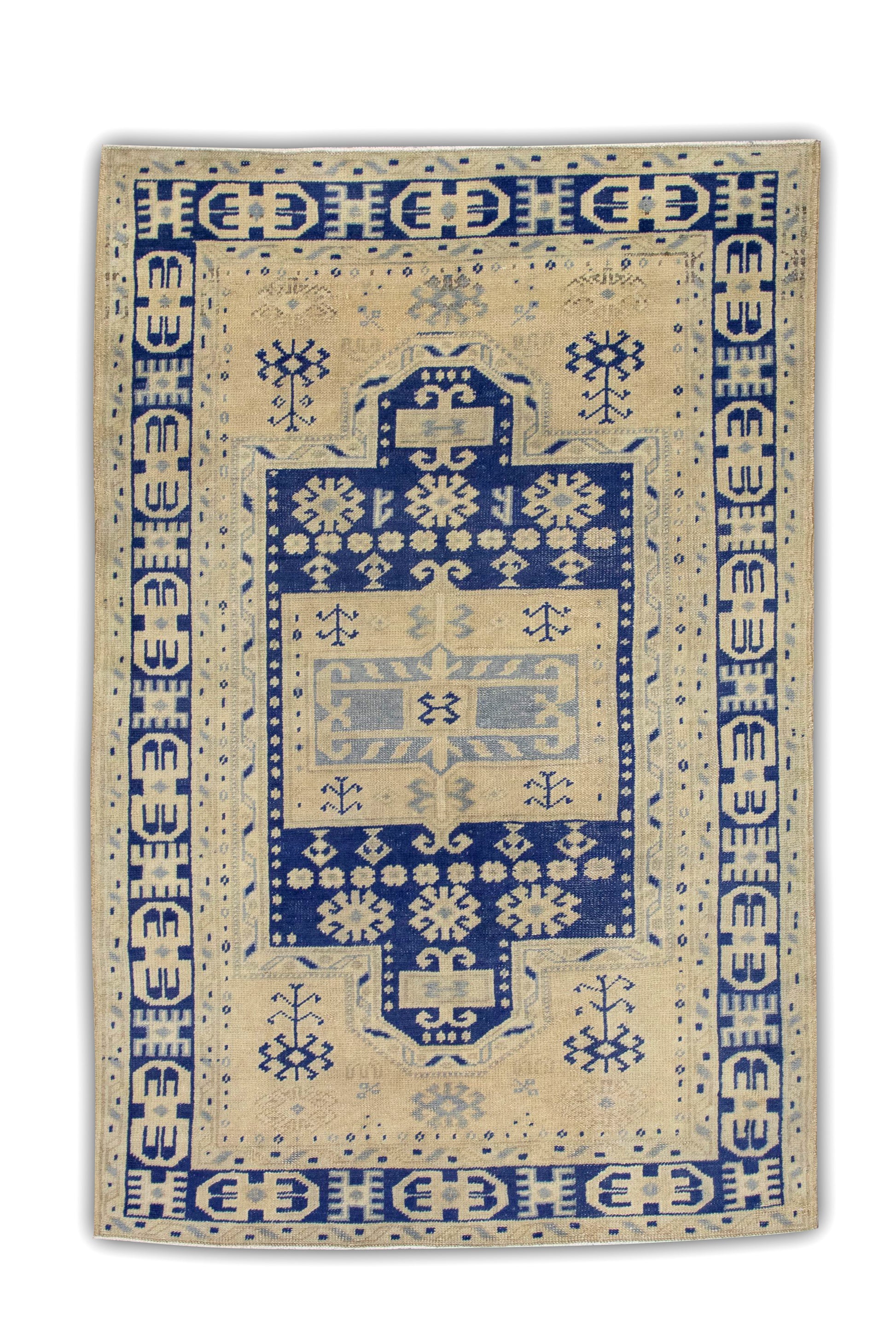 Turkish Vintage Anatolian Rug  3'9" x 5'11" #117