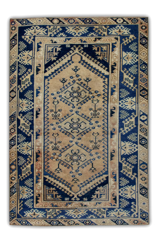 #139 Turkish Vintage Anatolian Rug  3'11" x 6'